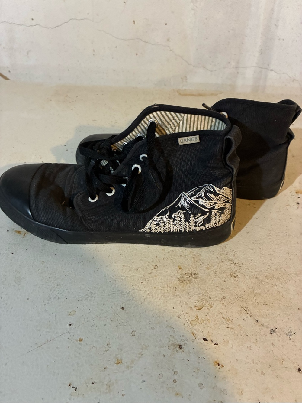 Black High-Top Canvas Sneakers with Mountain Graphic